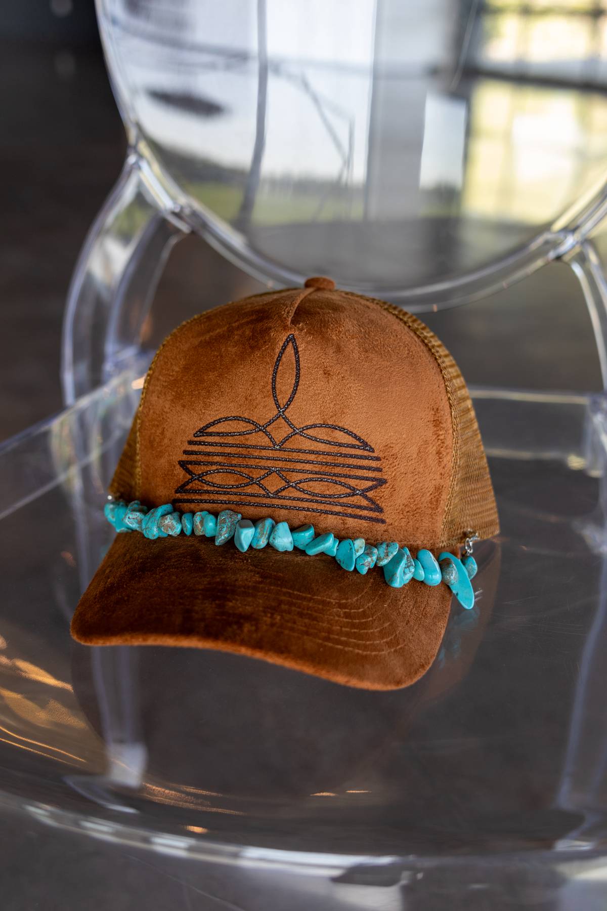 Brown Boot Stitch with Turquoise Chain